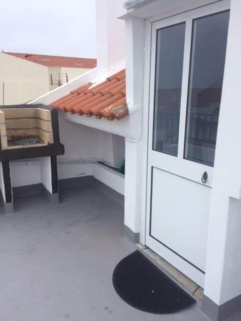 66 Peniche Apartment Bagian luar foto